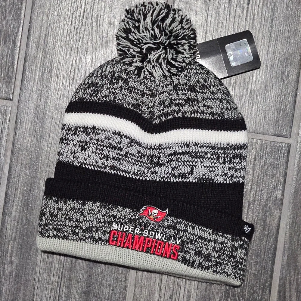 Tampa Bay Buccaneers '47 Super Bowl‎ LV Champions Knit Beanie Hat Pom Pom